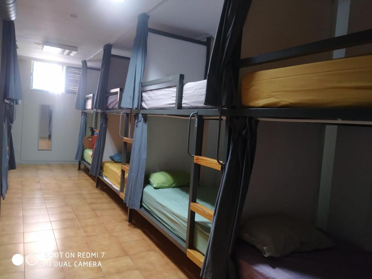 Campobase.Box Hostel El Medano  Bagian luar foto